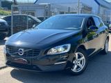 Volvo V60 Kombi Linje Business|Automatik|AHK|NAVI|PDC - Volvo V60 aus 2016