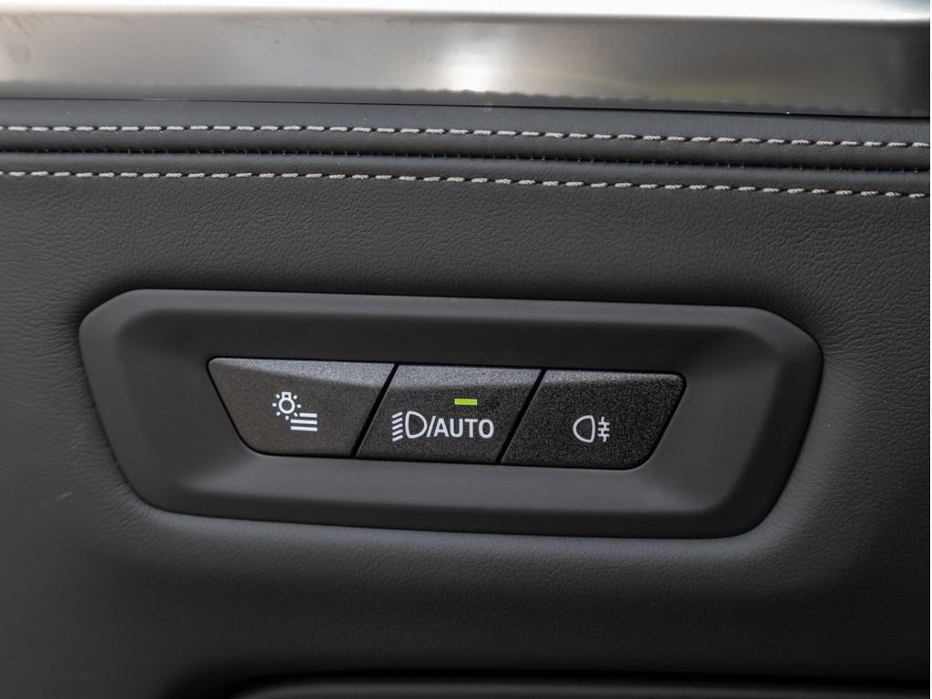 BMW X6 M60i xDrive FACEL. PANO 360° LED ACC NAVI H/K