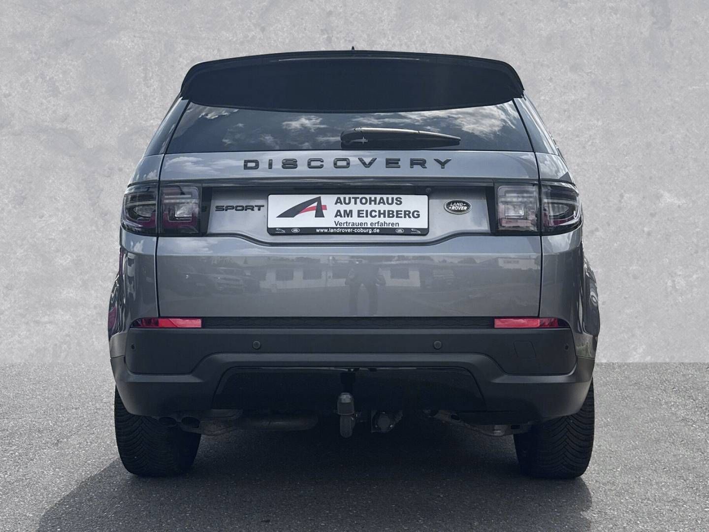 Fahrzeugabbildung Land Rover Land Rover Discovery Sport D165 SE