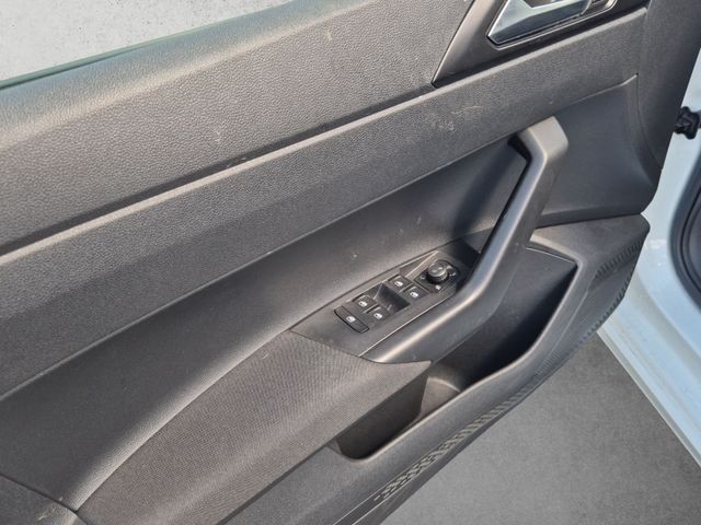 Polo 1.0 MPI, DAB+, LED, CarPlay