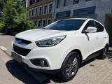 Hyundai ix35 Style AWD 2,0 Automatik, Facelift - weiße Hyundai ix35