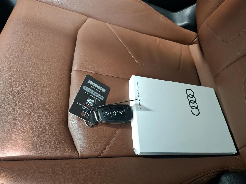 Audi Q3 45 TFSI quattro S line+MATRIX+MAGNETIC-RIDE+ foto 9
