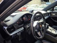 Fahrzeugabbildung Panamera Turbo 4.0-Liter-V8-Biturbo
