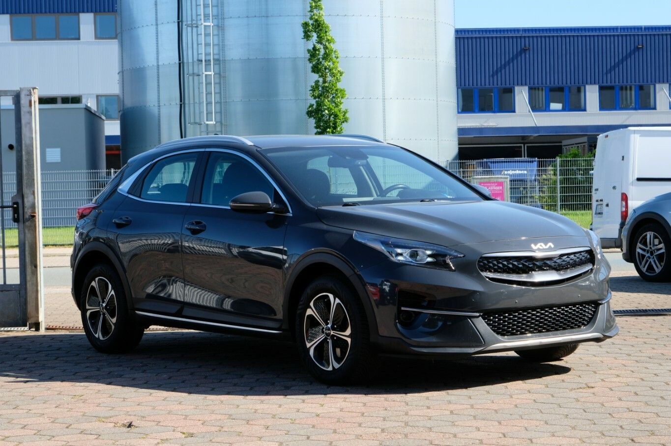 XCeed 1.6 Vision Plug-in Hybrid Navi Paket