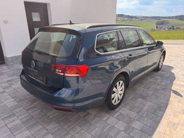Volkswagen Passat Variant - 3
