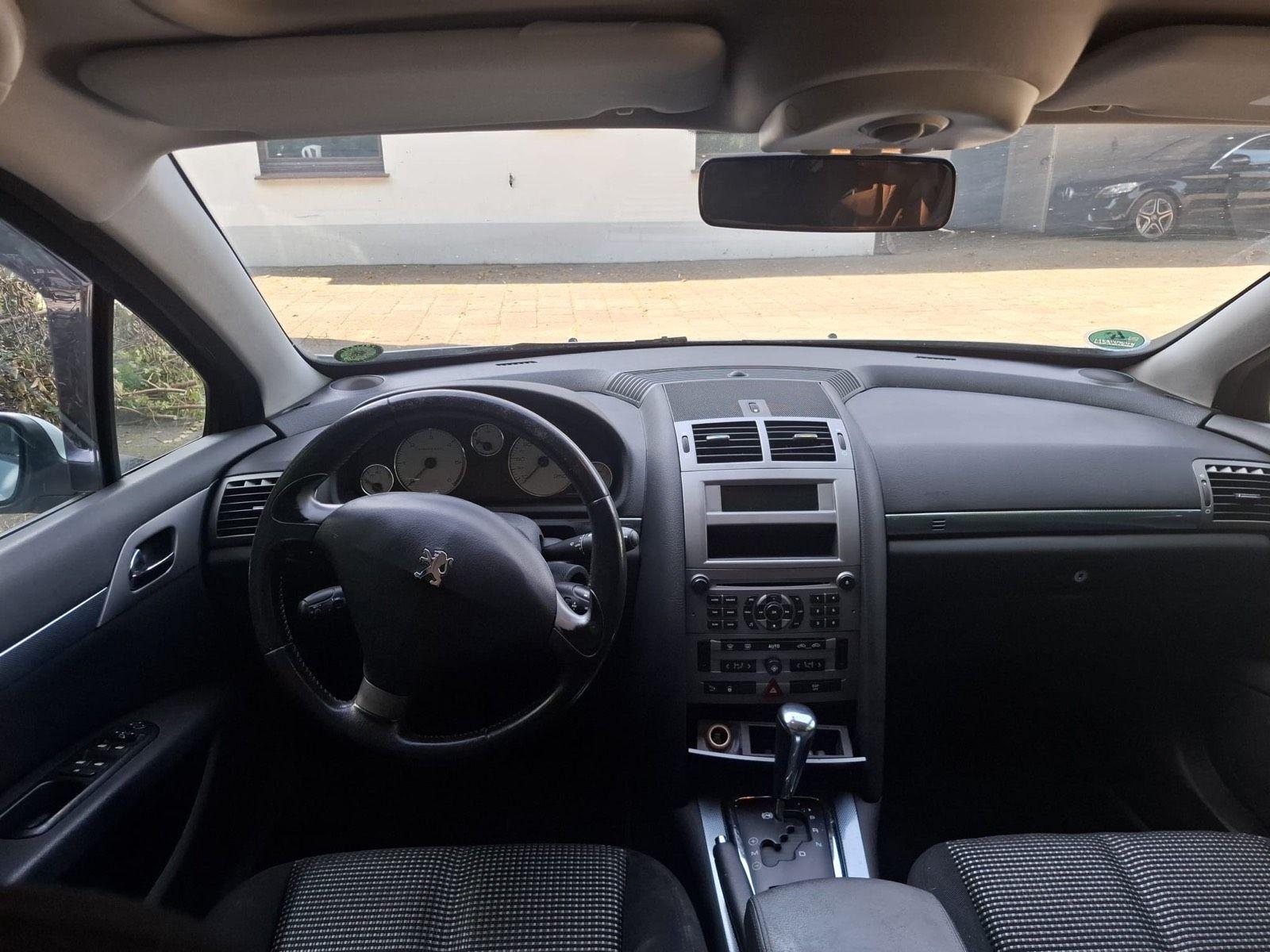 Peugeot 407 2005 — photo 6