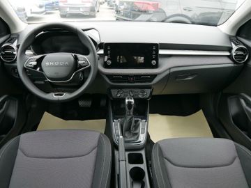 Skoda Fabia - 11