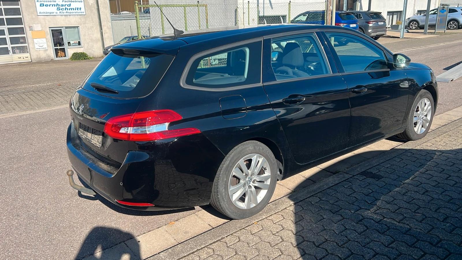 Peugeot 308 SW Active Pack*Automatik*ATM*Mit Belegen*