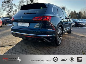 Volkswagen Touareg - 7