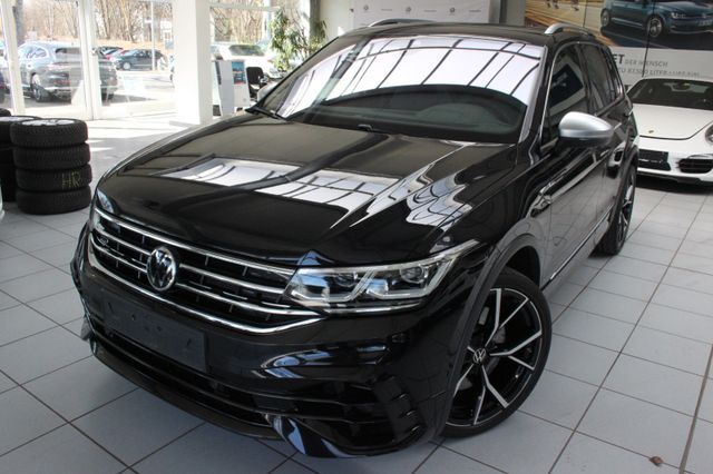 Volkswagen Tiguan R/DSG/PANO/H&K/AKRA/ASSIST+/AID/HEADUP/NA