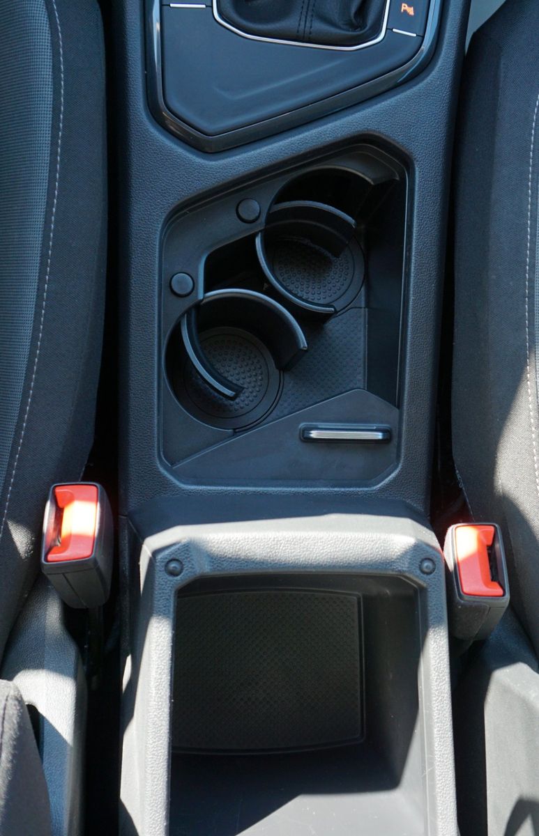 Fahrzeugabbildung Volkswagen Tiguan Comfortline BMT, LED,Navi,PDC, AHK el.