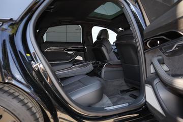 صورة مصغرة 21 لـ 2026 AUDI S8