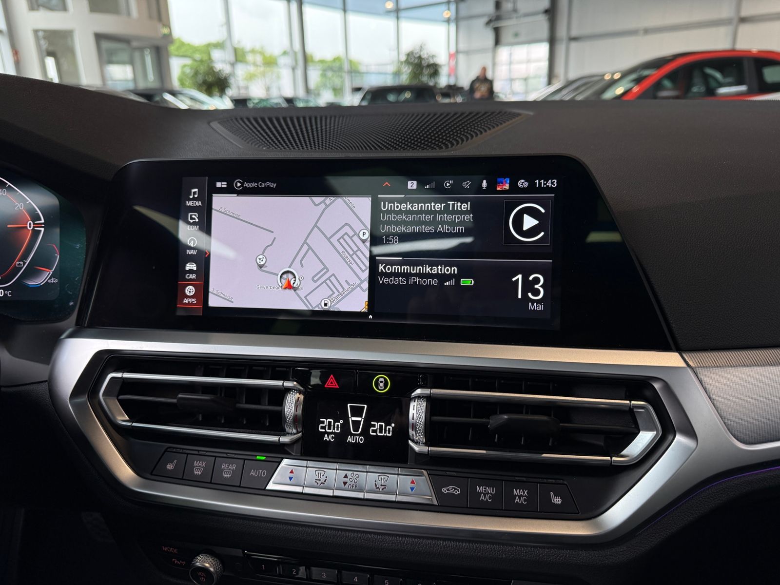 Fahrzeugabbildung BMW 320i  Sport Line GSD ACC HUD LASER 360°