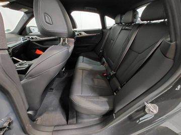 BMW 420 Gran Coupé - 11