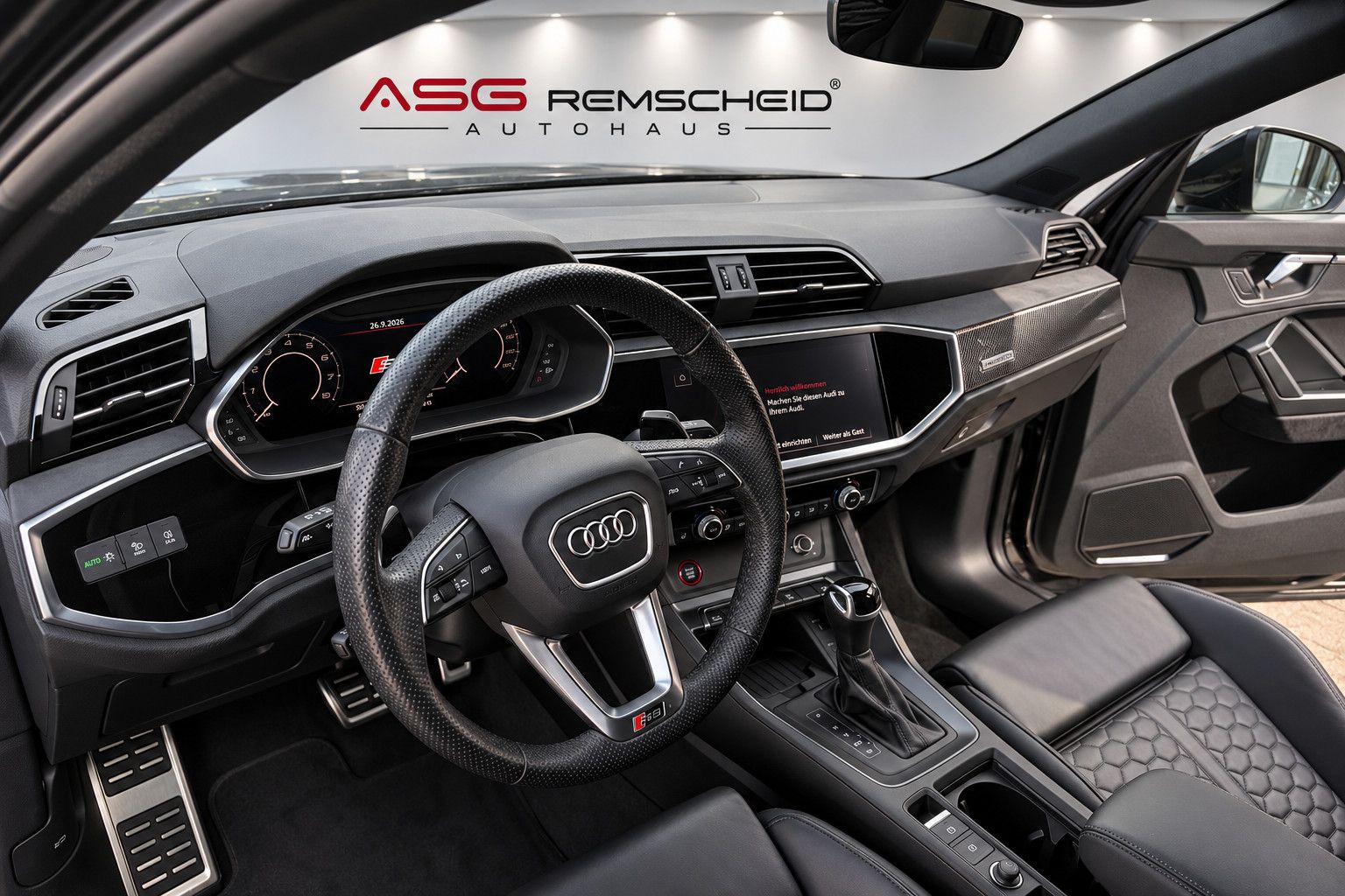 Audi Rsq3