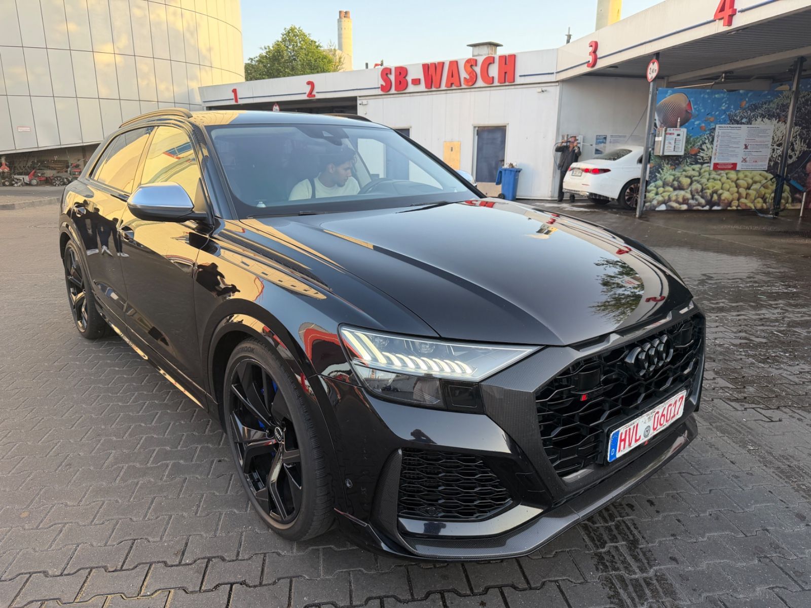 AUDI Audi RSQ8 * Keramik * Carbon * Vollausstattung *