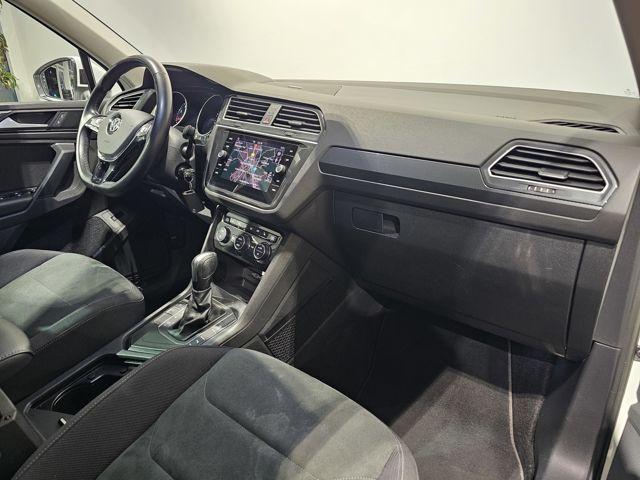 Volkswagen Tiguan R Line Led Head-Up Leder S.Sitz ACC 19'', миниатюра 18