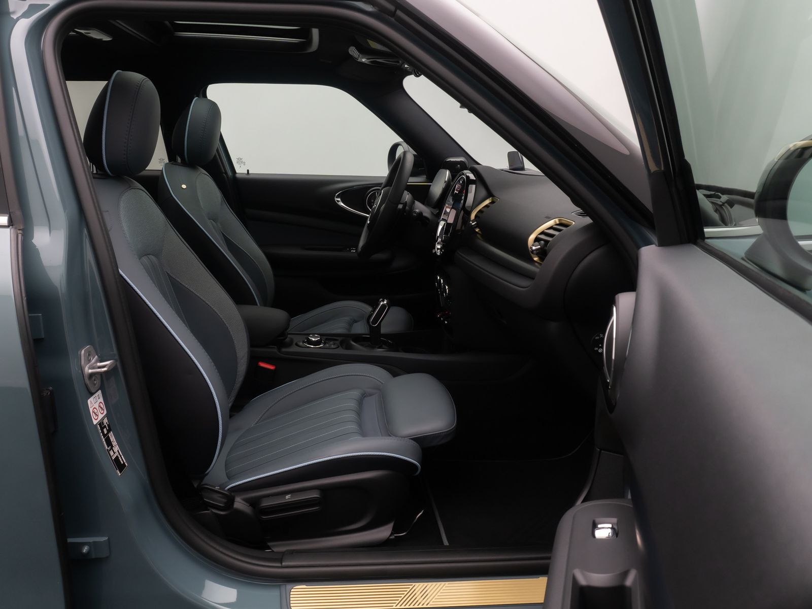 Fahrzeugabbildung MINI John Cooper Works Clubman ALL4 HUD Kamera VOLL
