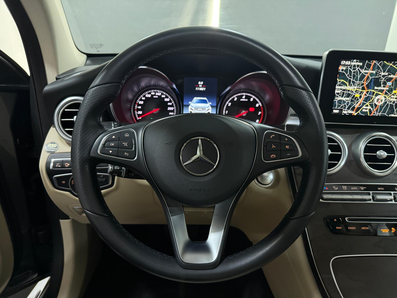 Mercedes-Benz GLC 250 4M 9G LUXURY*LEDER-BEIGE*PANO*360*DISTR*