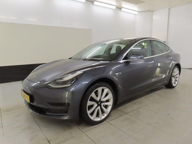 Tesla Model 3 Standard RWD Plus [ AUTOPILOT+19" LMV+60