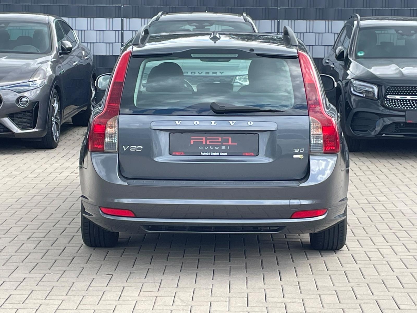 Volvo V50 1.6 D R-Design Xenon Vollleder 