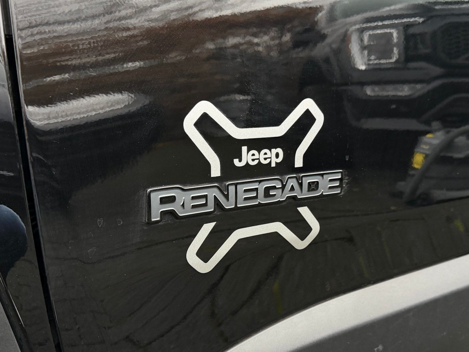 Fahrzeugabbildung Jeep Renegade Longitude Mild-Hybrid FWD/PANO/NAVI/KAM