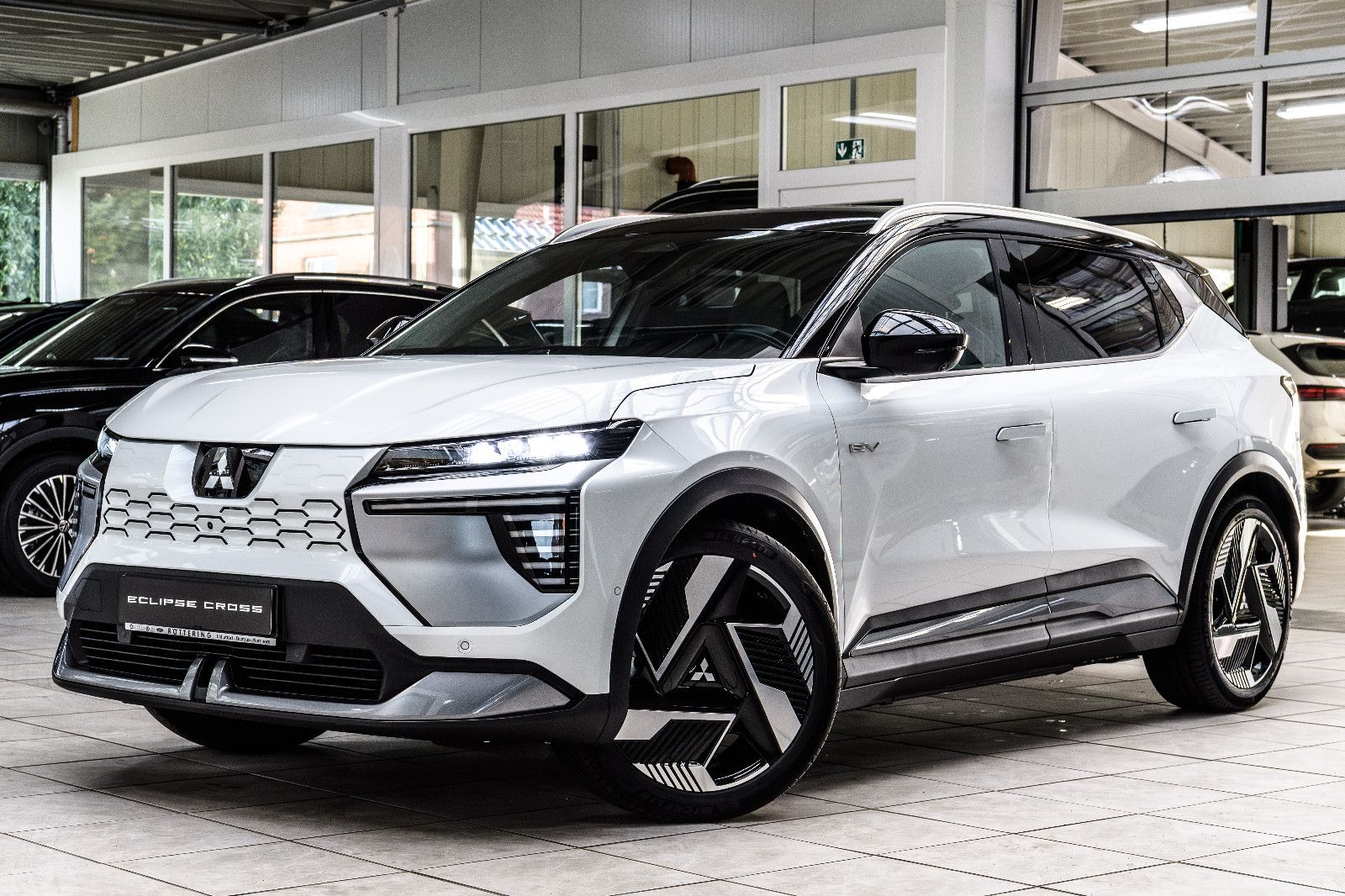 Fahrzeugabbildung Mitsubishi Eclipse Cross Diamant TOP *22KW Laden