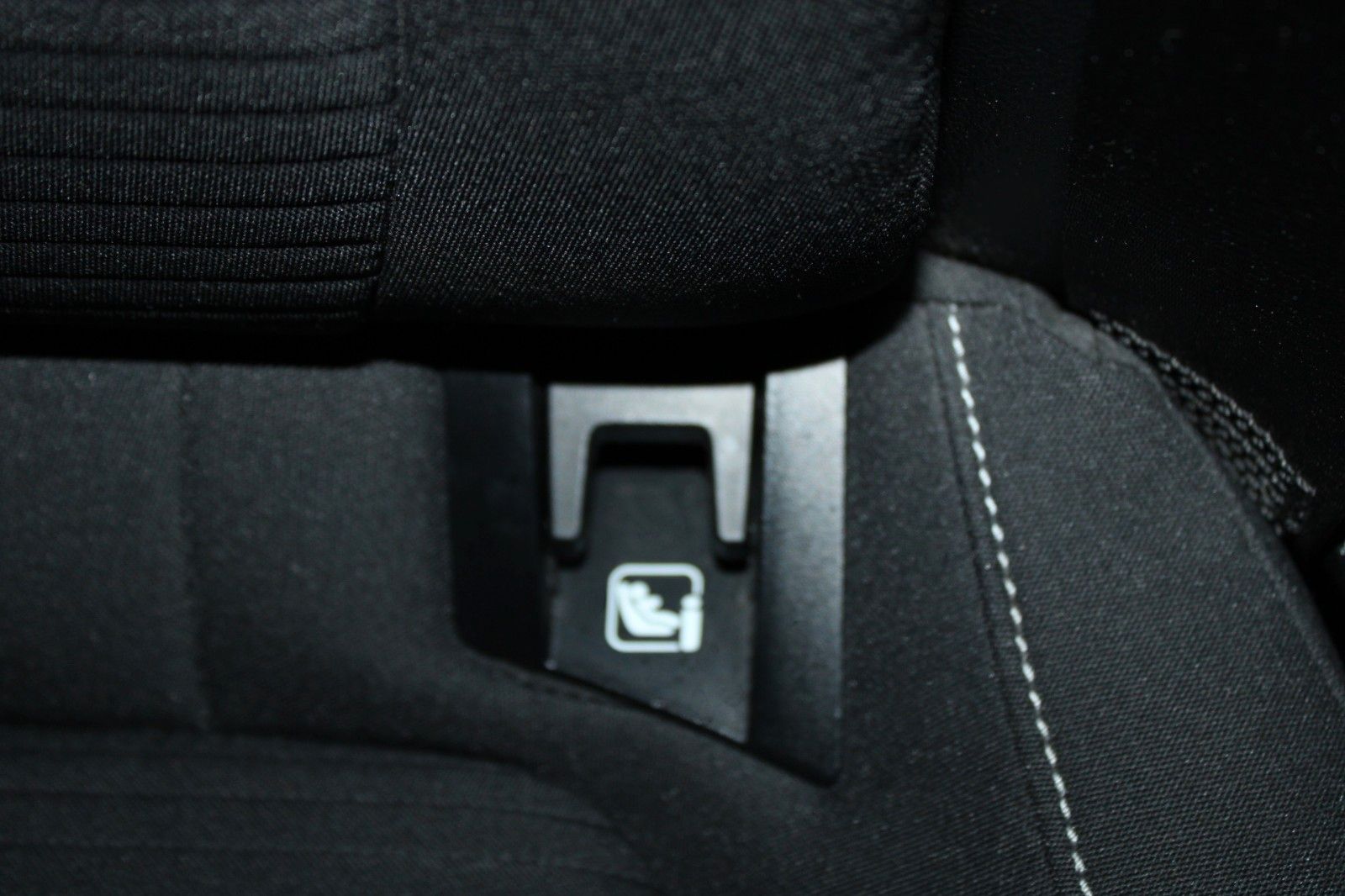 Fahrzeugabbildung Ford Focus Titanium Automatik Scheiben + Sitzheizung