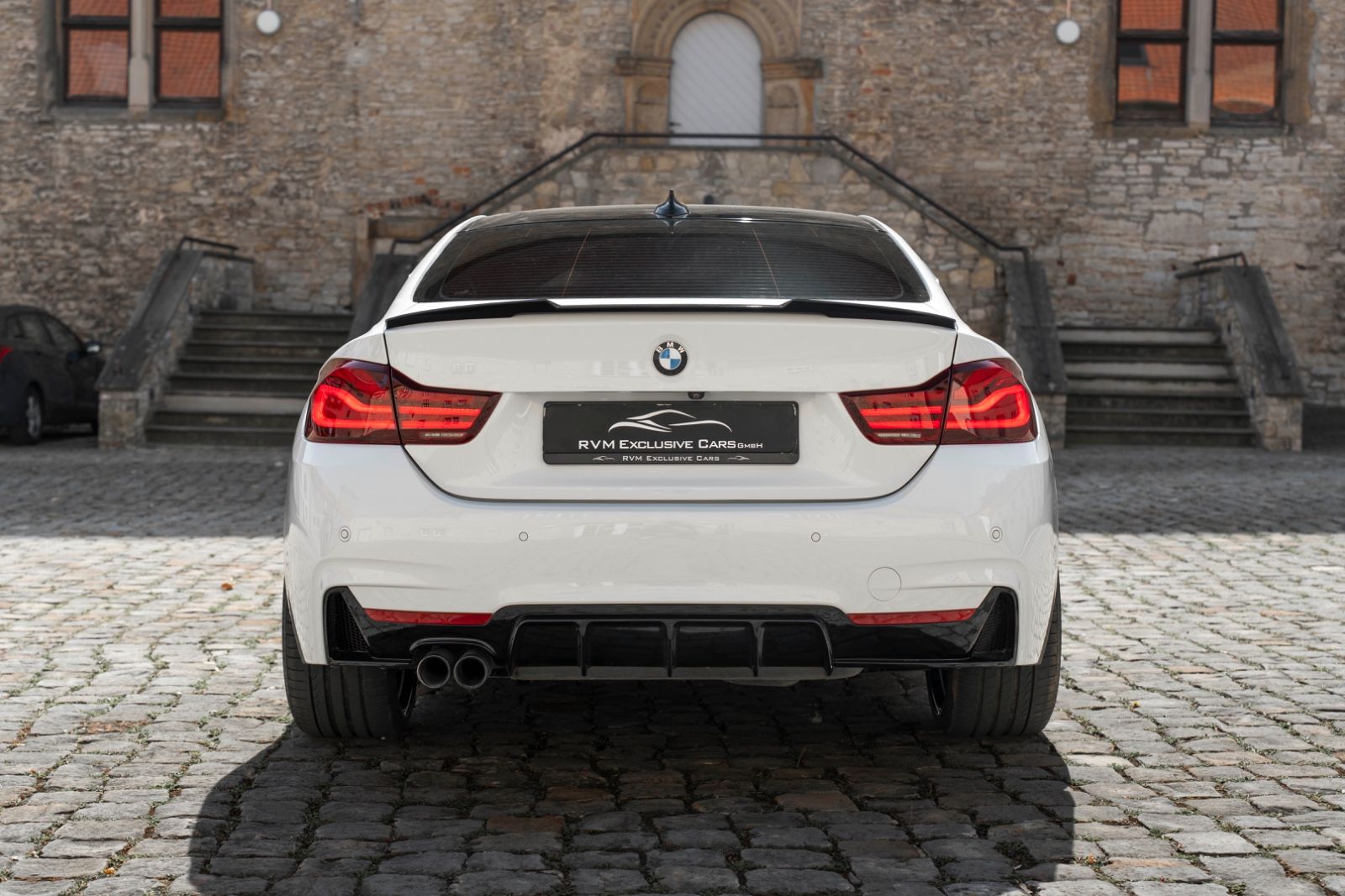 Fahrzeugabbildung BMW 430I Coupe M-Sport H&K LED CARPLAY ALC CARBON