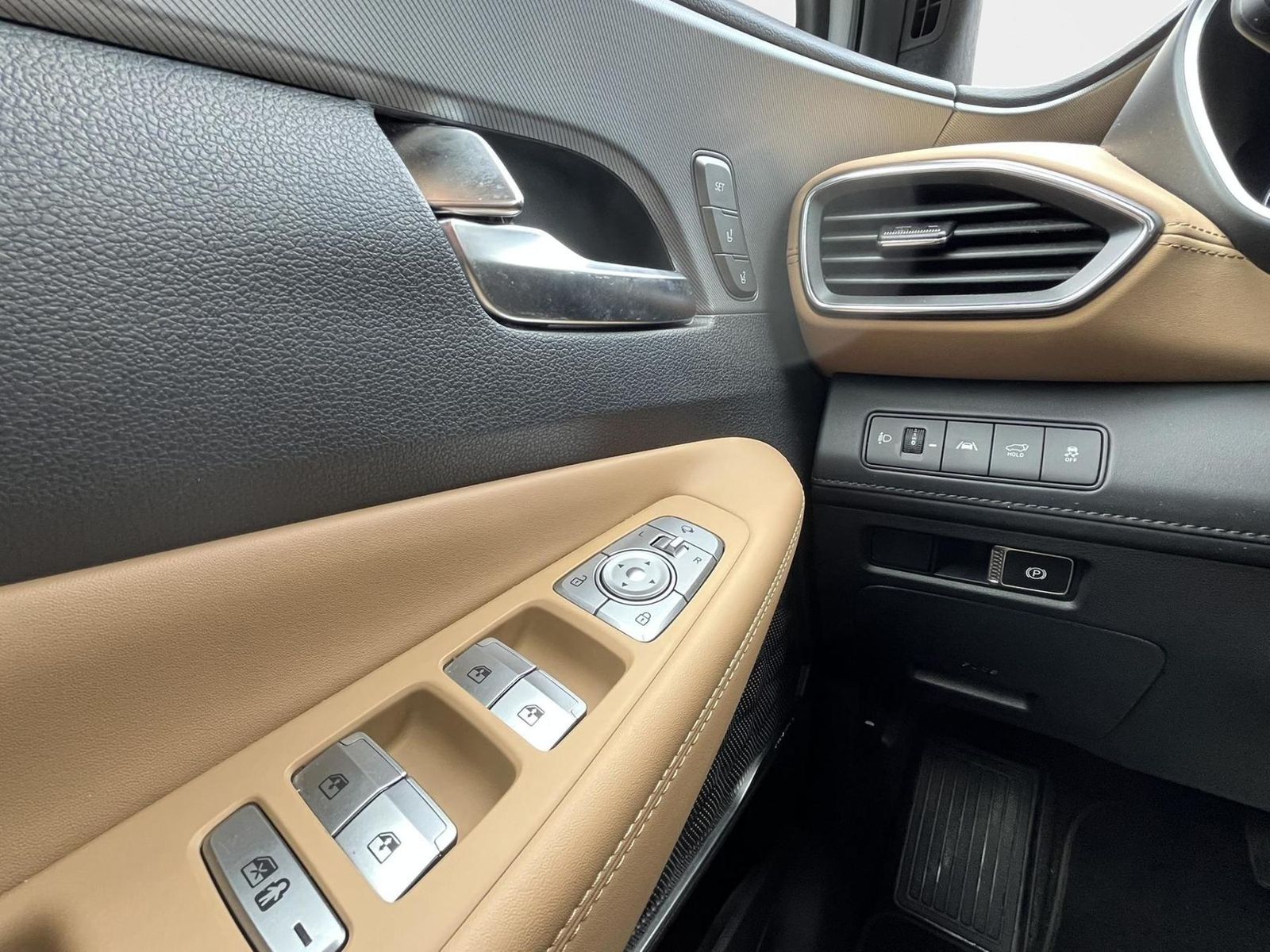 Hyundai Santa Fe – Bild 11