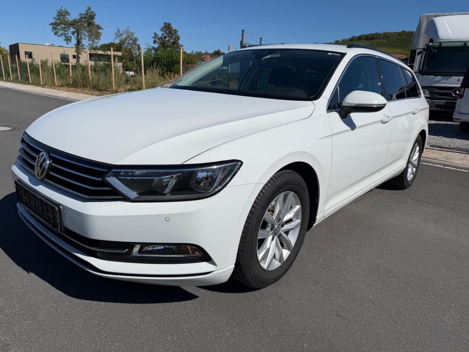 Volkswagen Passat Variant Comfortline LMF MFL KAMERA