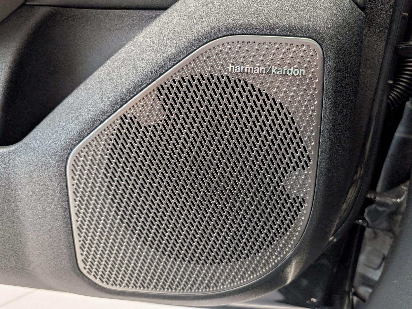KIA EV4  81.4-kWh FWD Earth Upgrade Sound – Bild 33