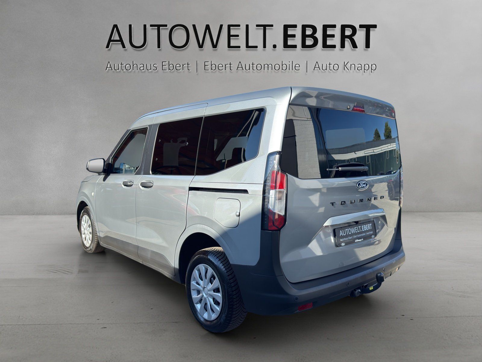 Fahrzeugabbildung Ford Tourneo Courier 1.0 Trend AHK/ACC/KAMERA/NAVI/
