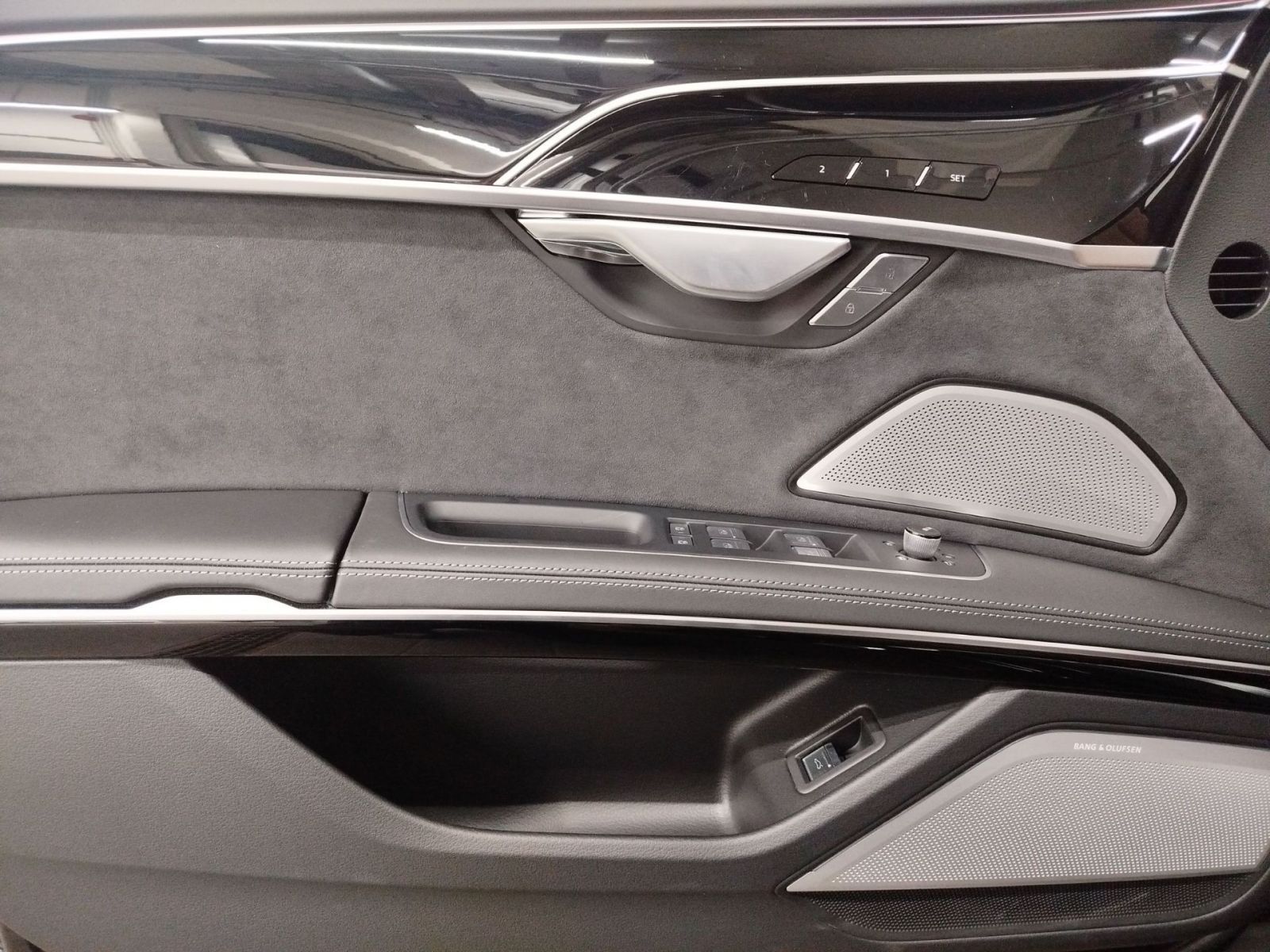 Audi A8 - Bild 7