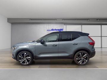 Volvo XC40 R Design Recharge Plug-In Hybrid 2WD