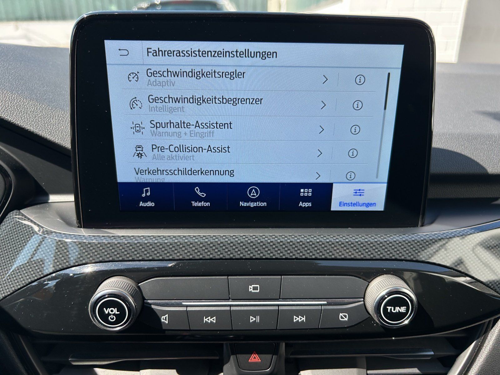 Fahrzeugabbildung Ford Kuga 2.5 Duratec Plug-in-Hybrid ST-Line X/PANO/