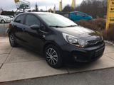 Kia Rio 1.25  FIFA World Cup Edition - Kia Rio aus 2014