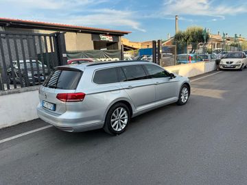 Volkswagen Passat Variant - 2