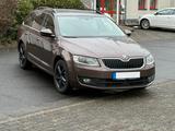 Skoda Octavia 1.8 TSI Green tec Elegance Combi Ele... - Skoda Octavia: Allradantrieb, 1.8