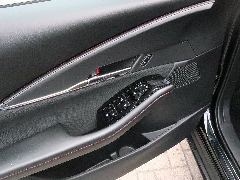 Fahrzeugabbildung Mazda CX-30 2025 M-Hybrid Homura G-140 NAVI ACAA SHZ H