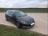Volkswagen VW Passat B7 Variant - Volkswagen Passat aus 2012: Kombi