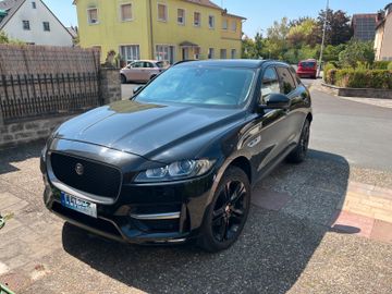 Jaguar F-Pace - 1