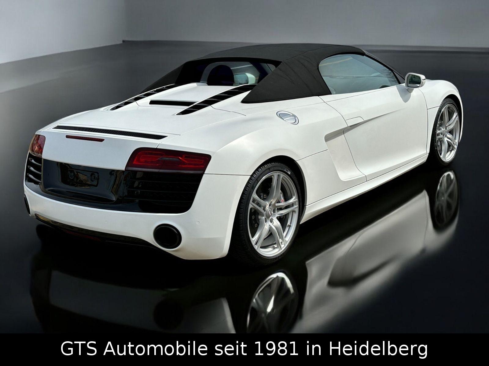 AUDI R8 SPYDER 5.2 FSI V10 QUATTRO
