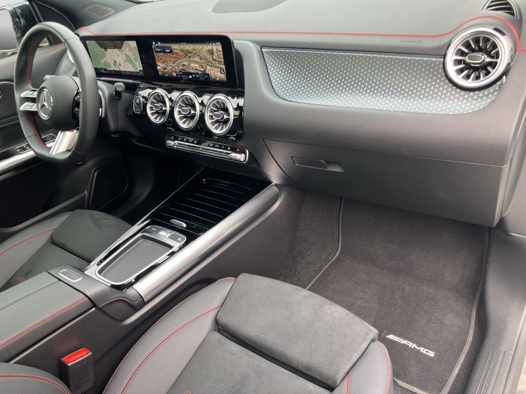 Fahrzeugabbildung Mercedes-Benz EQA 250+ AMG*NIGHT*PANO*AHK*MEMO*KAM*NAVI*LED