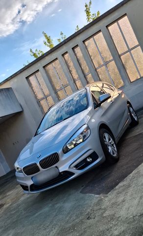 BMW 218 Active Tourer 218i Luxury Line Luxury Line