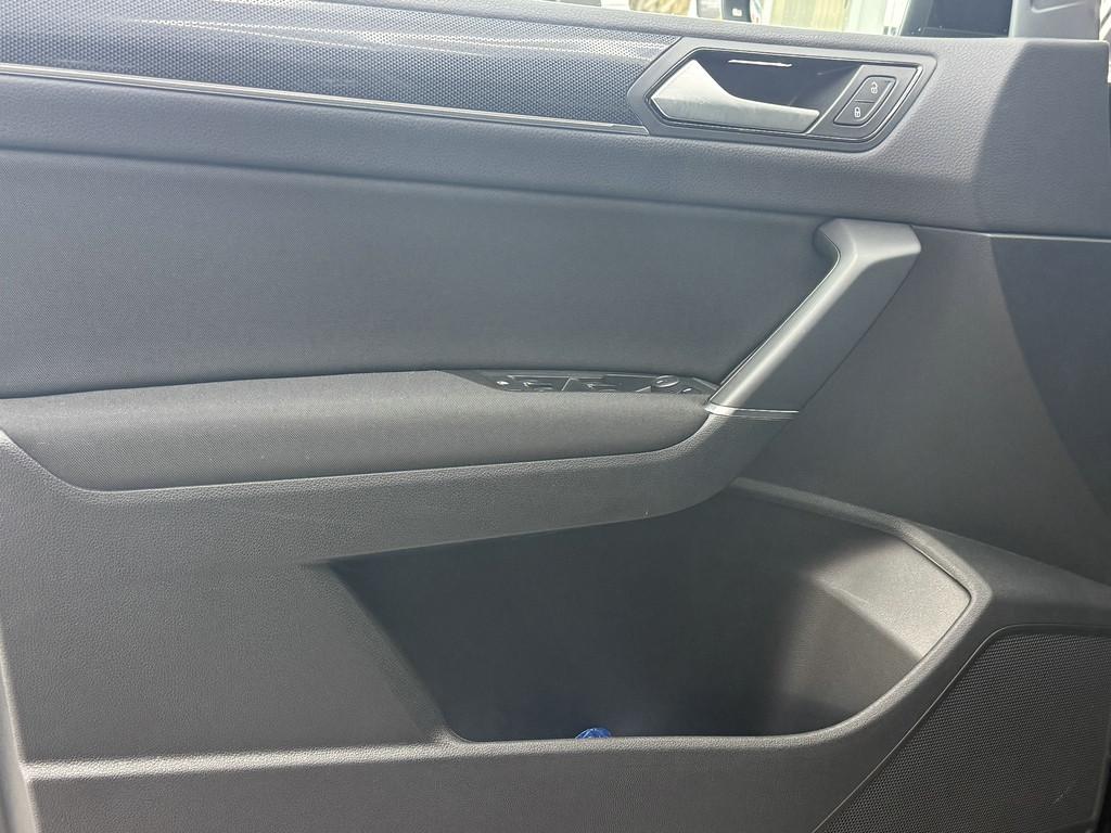 Volkswagen Touran 2.0 TDI United, 7-Sitzer, Navi, Pano, AHK, миниатюра 14