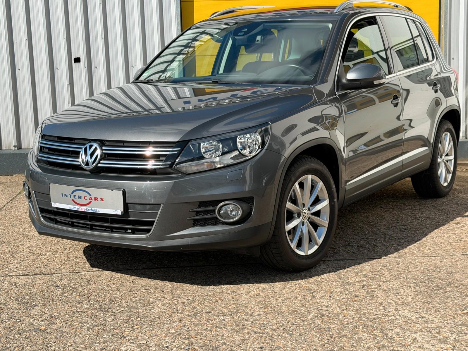 Volkswagen Tiguan Lounge Sport & Style AHK Navi Kamera 1.H.