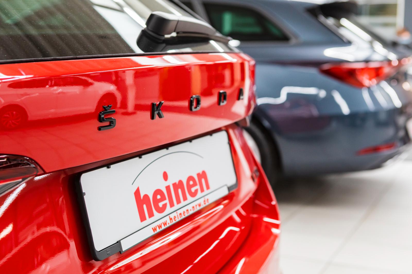 showroom-image-bottom