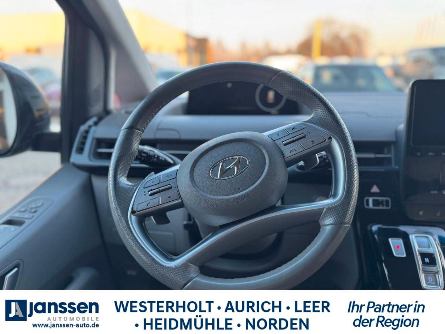 Fahrzeugabbildung Hyundai STARIA 7-Sitzer SIGNATURE