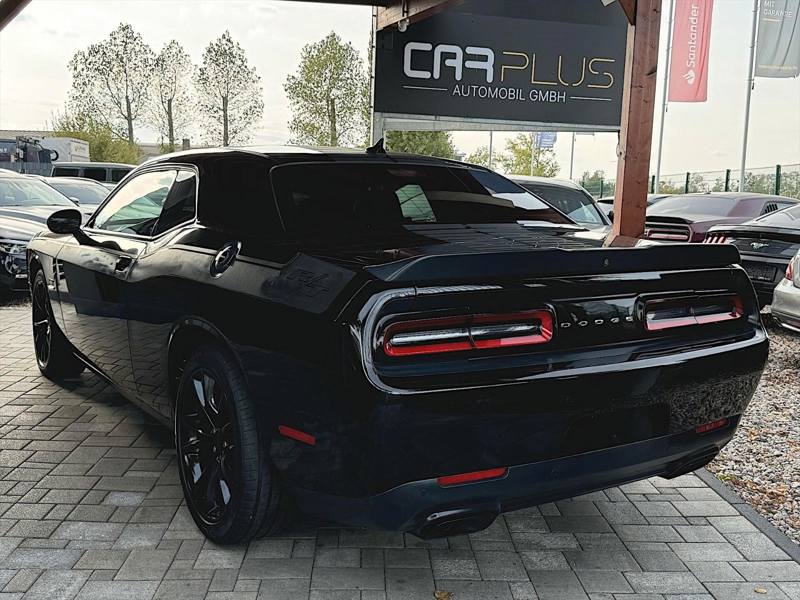 Fahrzeugabbildung Dodge Challenger 5.7 V8 R/T Black Edition Performance